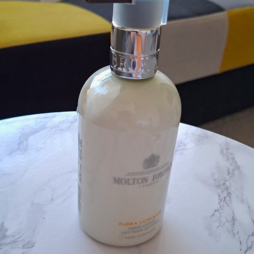 Molton brown flora luminare - molton,