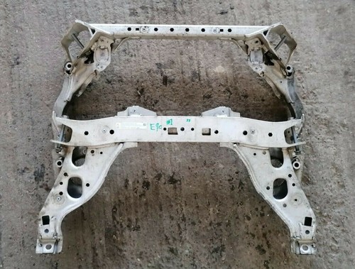 Bmw e90 e91 - bmw, front