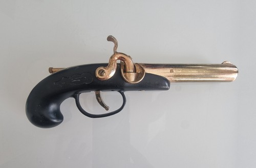 Vintage novelty pirate pistol - pirate,