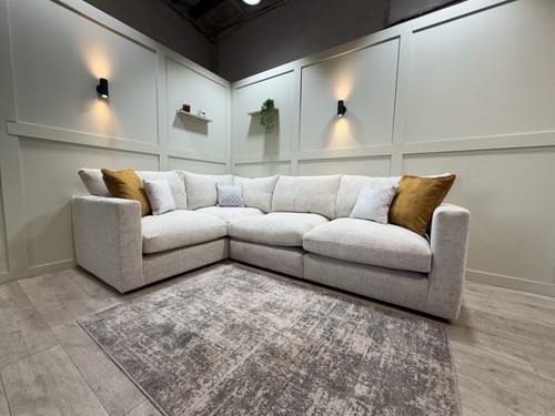 Oak furnitureland malvern - furnitureland,