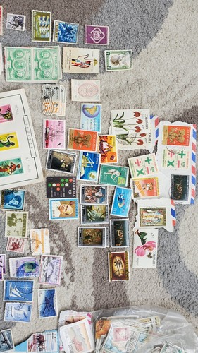 1kg worldwide used stamps - used,