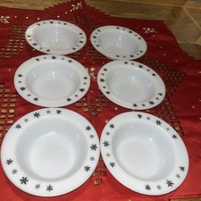 6 vintage Pyrex Gaiety Black