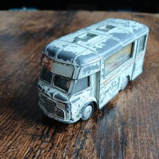 Corgi Toys #407 Smiths Karrier Mobile Shop