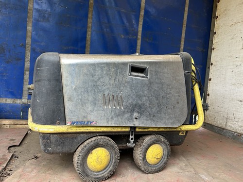 Wesley pressure washer - wesley,