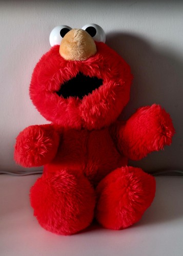 Sesame street elmo plush toy - elmo,