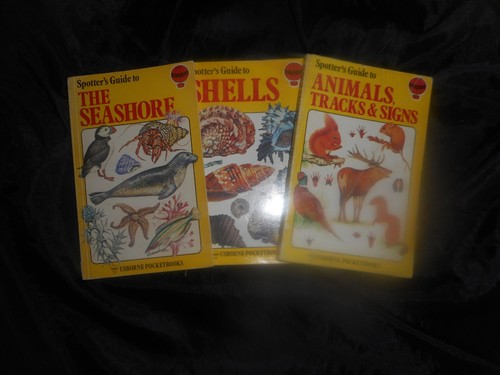 Spotters guide books - 3,,