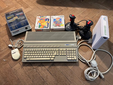 Atari 520 ST FM Vintage Computer With 2 Joy sticks, mouse, 42 Games & manual