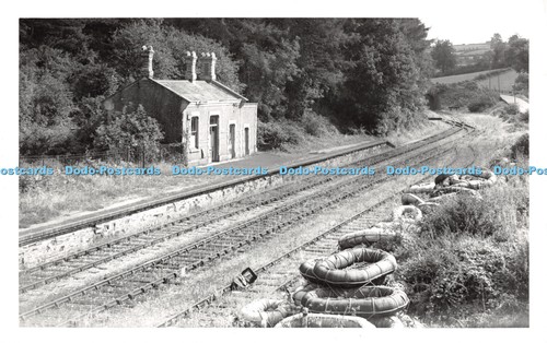 R506304 railway station - railway,
