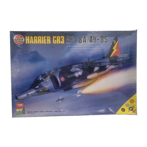 Airfix harrier gr3 - harrier, av-8a