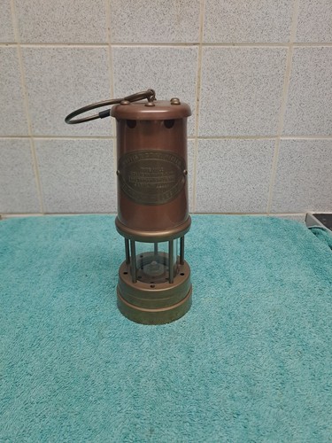 Lamp miner british coal mining - miner,