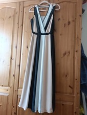 Gorgeous Ladies Next Grecian