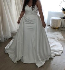 New 2 Piece Wedding Dress tiara hair accessories In Ivory Satin Size 10