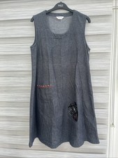 Nomads Sleeveless Knee Line