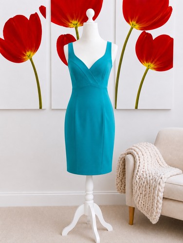 Damsel dress fitted - in, a