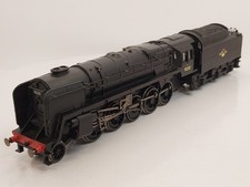 Hornby R2880 BR Class 9F Steam