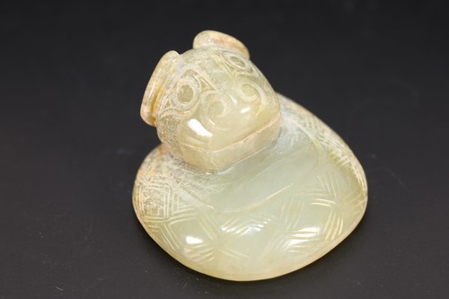 Jade carved beast - carved,
