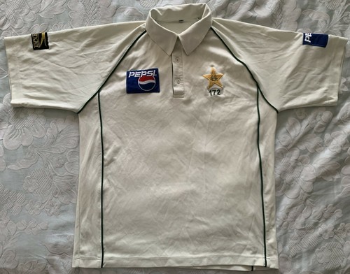 Rare pakistan test - rare, worn