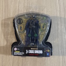 2000 AD: Judge Dredd - Hiya