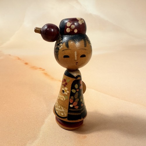 Kokeshi doll made japan - doll,