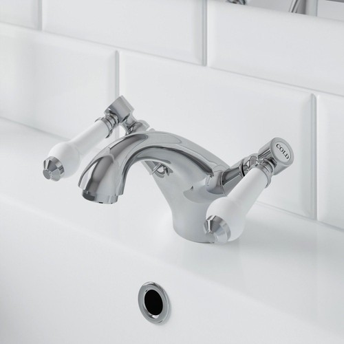 Traditional bathroom chrome - traditional,