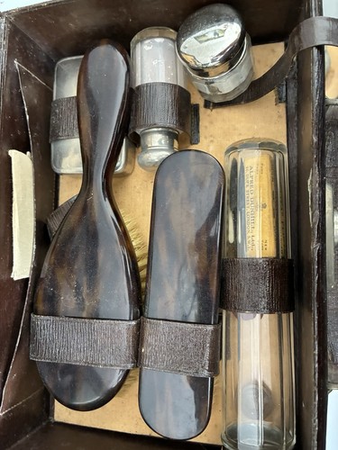 Full vintage vanity - full,