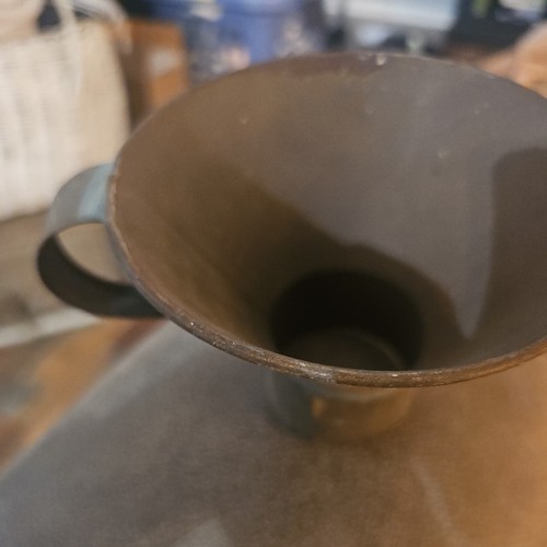 Vintage metal funnel country - vintage,