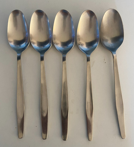Large old hall serving - 4,