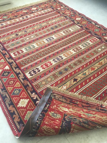Hand knotted oriental wool rug - hand,