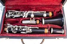 Wood Clarinet with Case, Mid