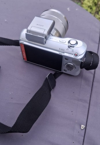 Sony alpha nex 14 2mp - nex-3,