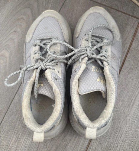 7x22 adidas grey trainers - adidas,