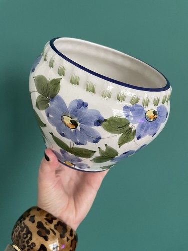 Vintage floral plant pot - , by