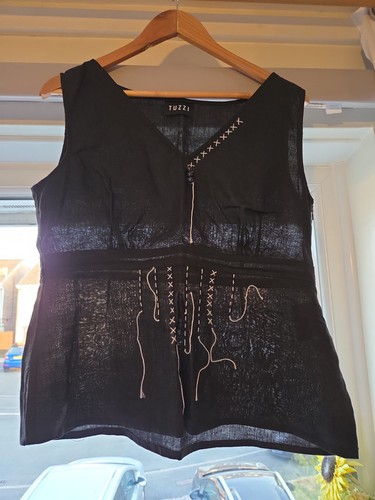 Womens tuzzi black top and - top,