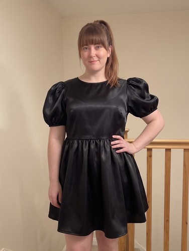 Boohoo taffeta black puff