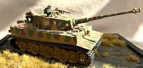 Tiger tank ww2 commander - tiger,