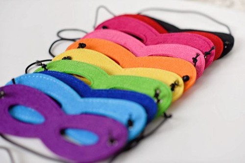 Elasticated felt superhero - elasticated, eye