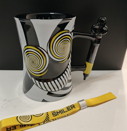 The smiler mug large alton - smiler,