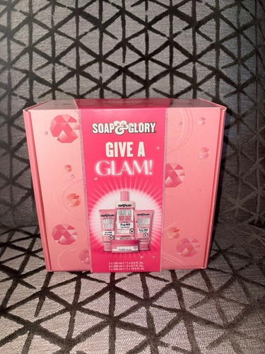 Soap glory give - glam, gift