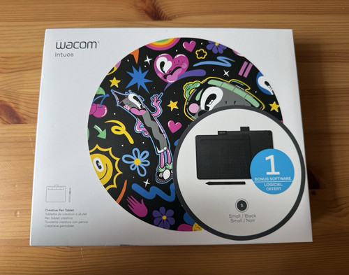 Wacom intuos small - small, black