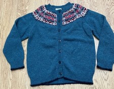 Beautiful Unworn Kingfisher Blue Green Fair Isle Child’s Cardigan 7-8 BRORA £105