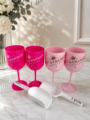 Moët chandon pink champagne - &,