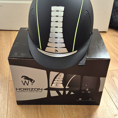 Horizon children riding - children, hat