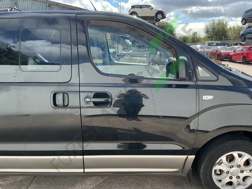 2010 hyundai front door - h1,