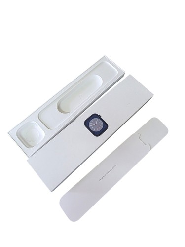 Apple watch series - 8, box
