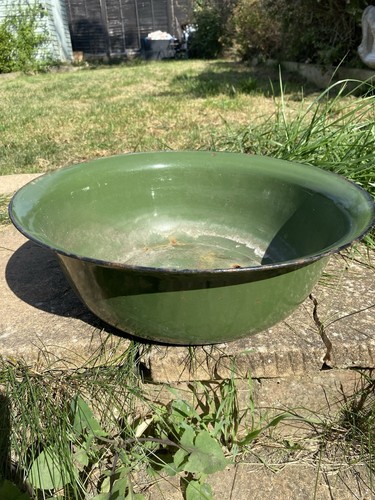 Vintage green enamel wash bowl