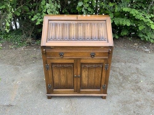 Vintage old charm wood - vintage, bros