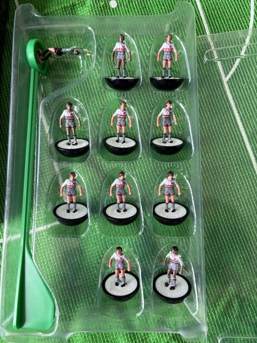 Subbuteo manchester united - manchester, 2nd