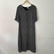 Penny Plain Black Spotty Short Sleeves Dress With Ruffle Detail  Size 16 Lined