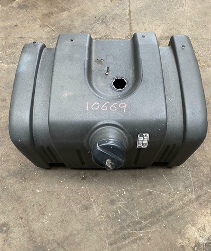Daf 110l plastic fuel tank - daf,