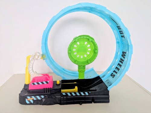 Hot wheels monster truck - monster,